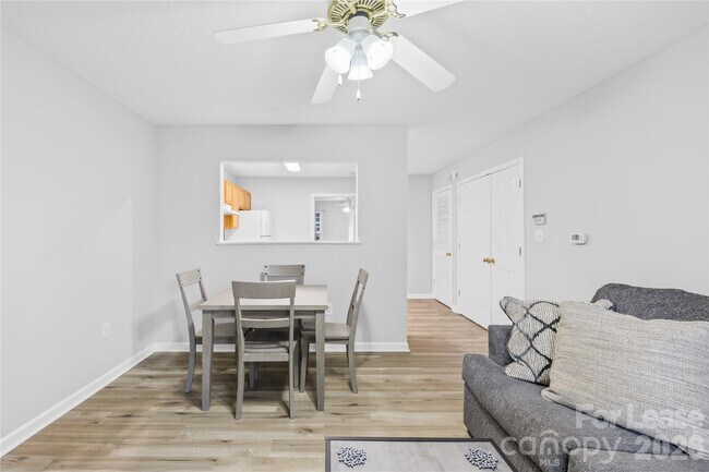 Building Photo - 118 Steam Engine Dr