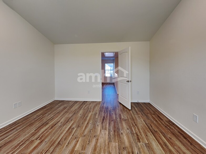 Building Photo - 6072 Mason Tucker Dr