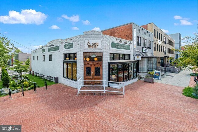 Building Photo - 501 Kennedy St NW