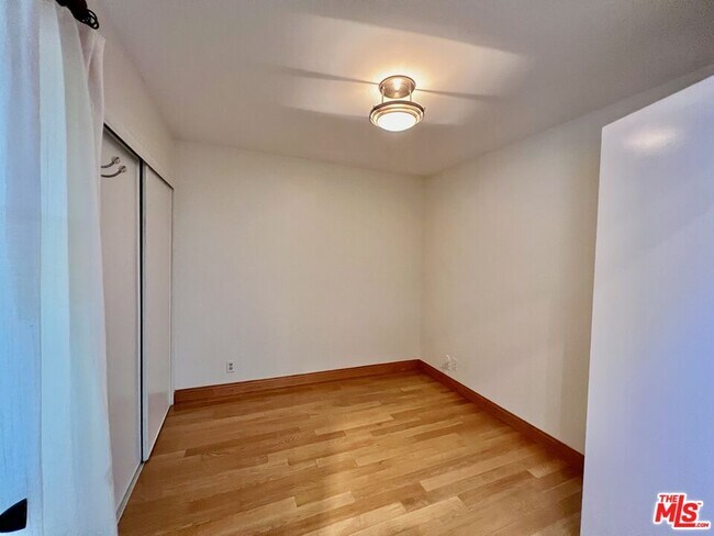 Building Photo - 4805 Maytime Ln