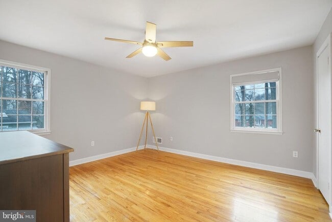 Building Photo - 8722 Falkstone Ln