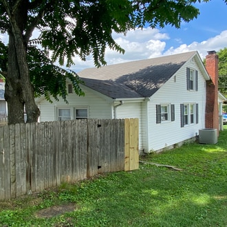Building Photo - 268 Spurgeon Ln