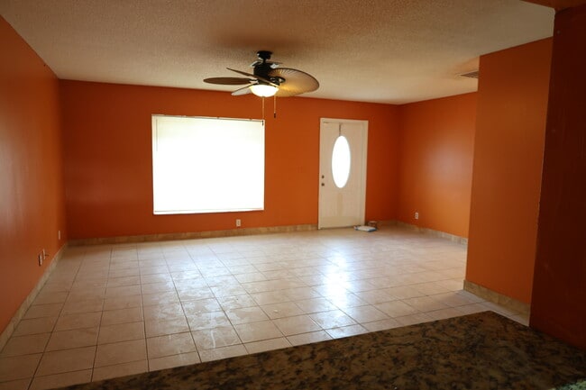 Building Photo - 7328 Palmdale Dr