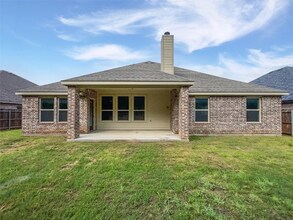 Building Photo - 312 Canadian Ln