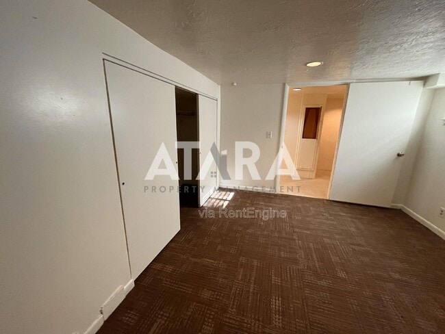 Building Photo - 1331 Thornton Ave