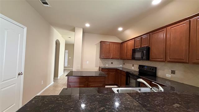 Building Photo - 2774 Waterfall Ln