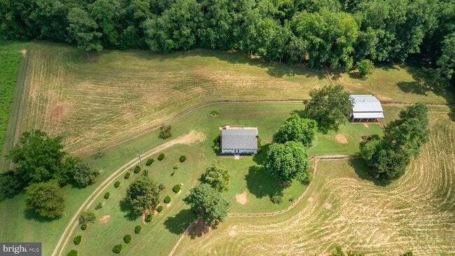Building Photo - 18136 Pepmeier Hill Rd