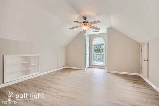 Building Photo - 5 br, 3 bath House - 2642 Ambria Dr UNIT