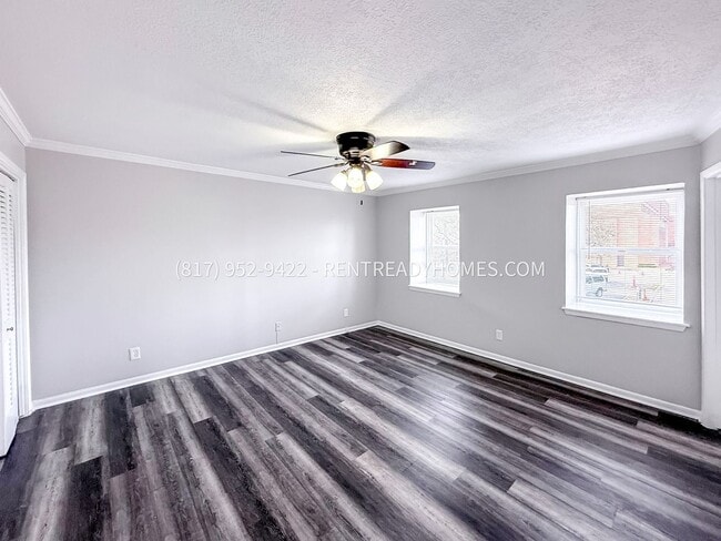 Building Photo - 903 S Ripple Creek Dr