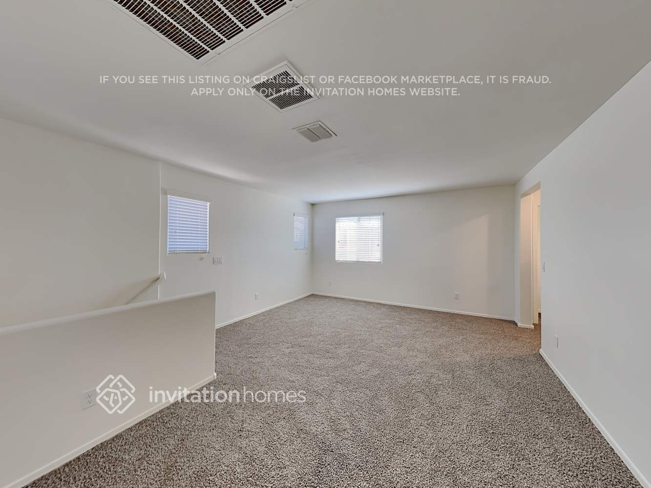 Building Photo - 16619 W Sierra St