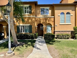 Building Photo - 26331 Arboretum Way