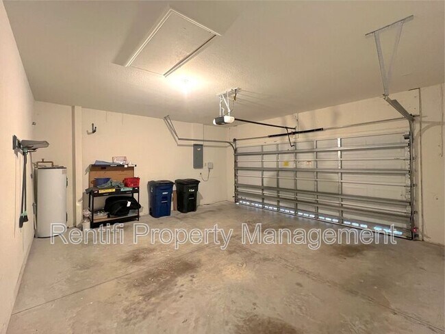 Building Photo - 9240 Gladiolus Preserve Cir
