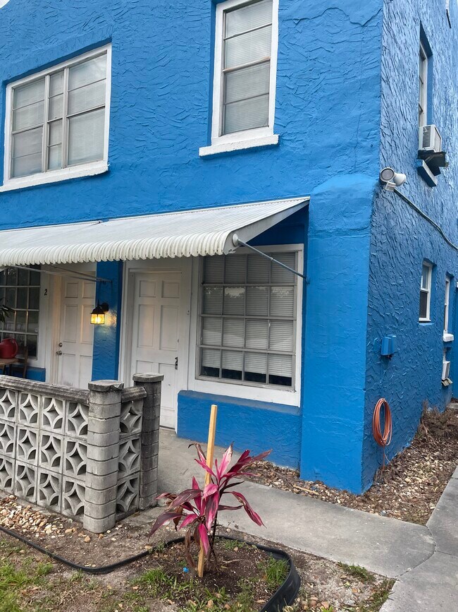 6730 Old Dixie Hwy, Apt 3 6730 Old Dixie Hwy, Apt 3 Vero Beach FL