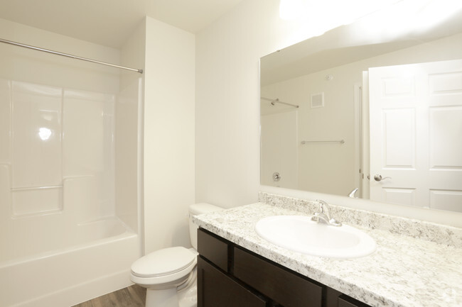 1 Bedroom - Bathroom - Hunters View I