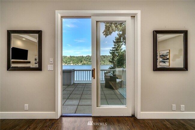 Building Photo - 2410 West Lake Sammamish Pkwy NE