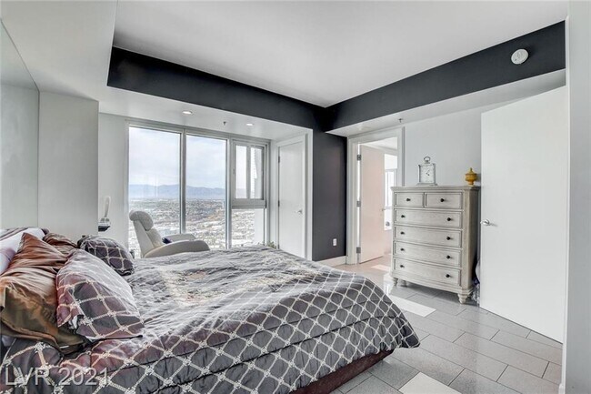 Bedroom 1 - 2700 Las Vegas Blvd S