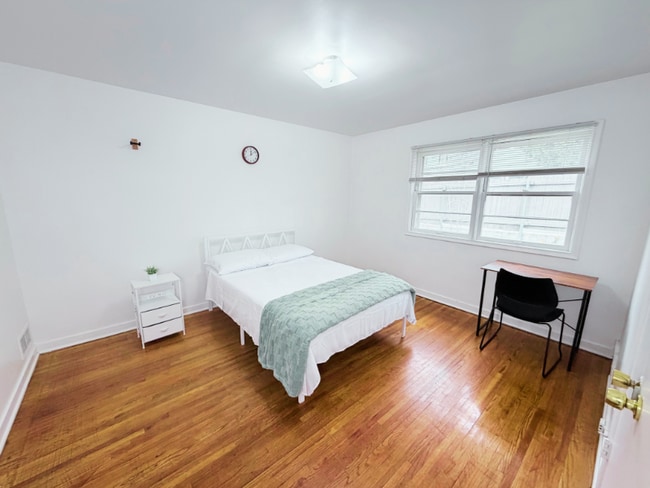 Building Photo - 1711 S 1300 E