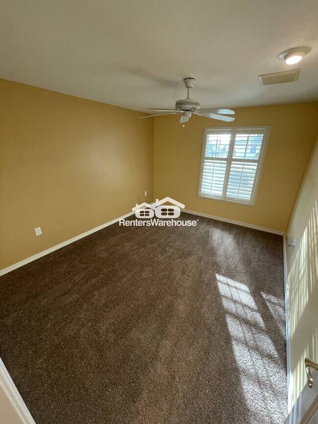 Building Photo - Your New Home, Clean and Bright 3Bd 2Ba fo...