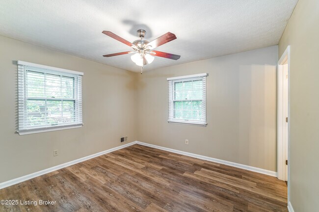 Building Photo - 4709 Andrea Way