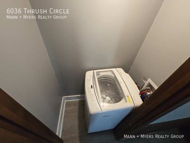 Building Photo - 6036 Thrush Cir
