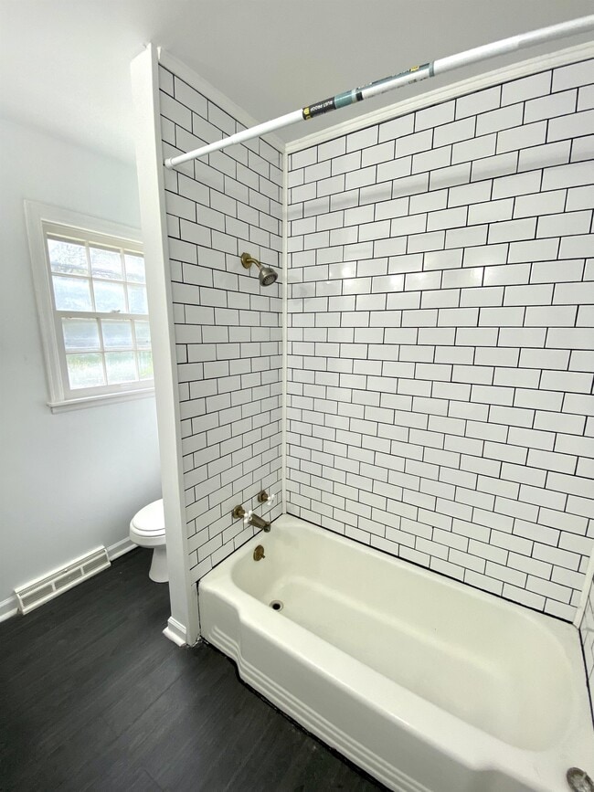 Building Photo - 9136 Switzer St