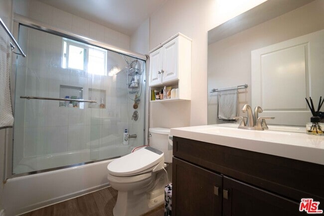 Building Photo - 306 E 36th St