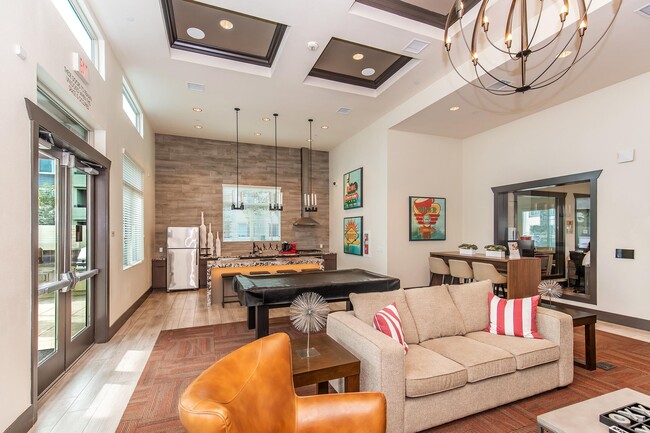 Building Photo - Esencia Norte Apartment Homes