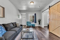 Building Photo - 1817 Mayview Ave