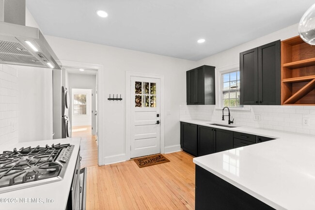 Building Photo - 4313 Lexington Ave