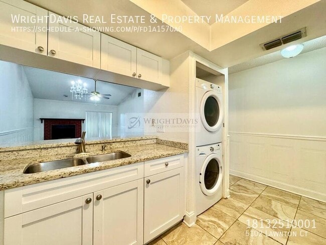 Building Photo - 5102 Lawnton Ct