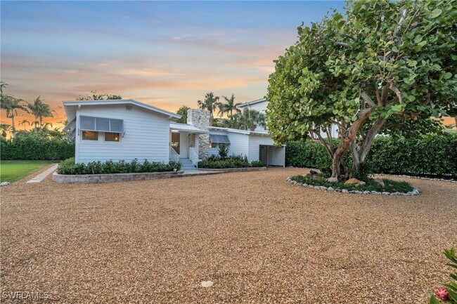 Building Photo - 617 Gulf Shore Blvd N