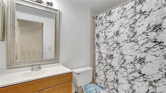 Building Photo - 771 SW 148th Ave