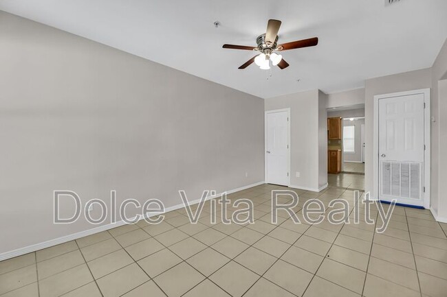 Building Photo - 400 N 38th St