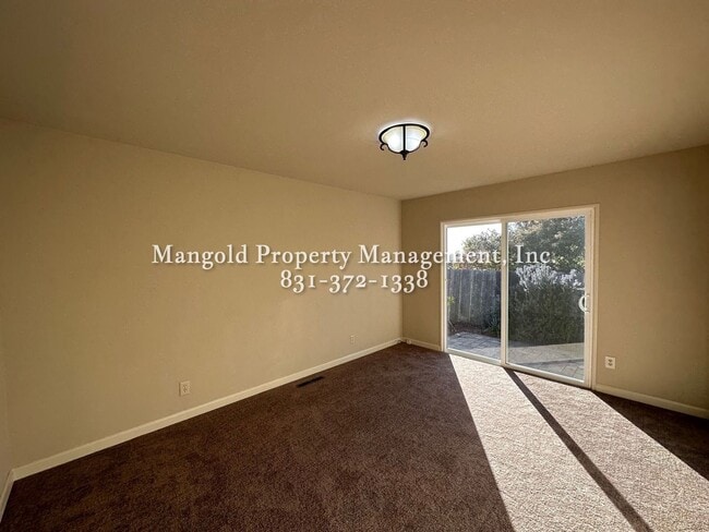 Building Photo - 1126 Sunnyhill Ct