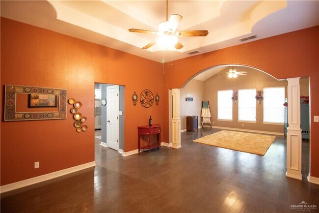 Building Photo - 506 Orchard Ct