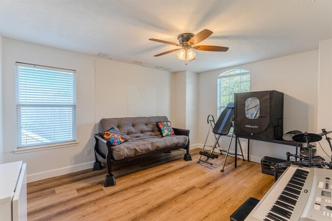 Building Photo - 8303 Hayden Cove Dr