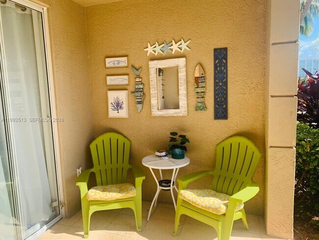 Building Photo - 17150 N Bay Rd