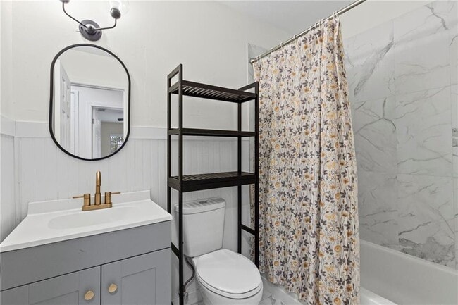 Building Photo - 5925 Couton Dr