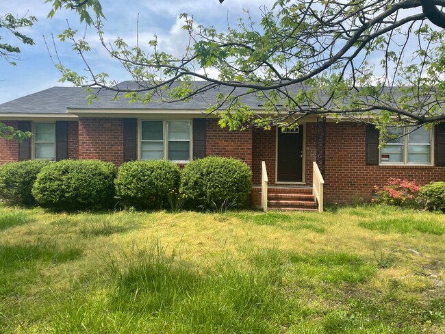 Primary Photo - 624 Marlee Dr