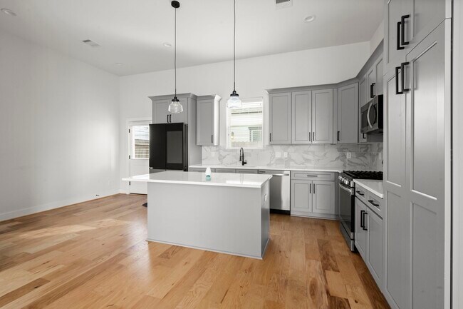 Building Photo - 5434 Wheatley St