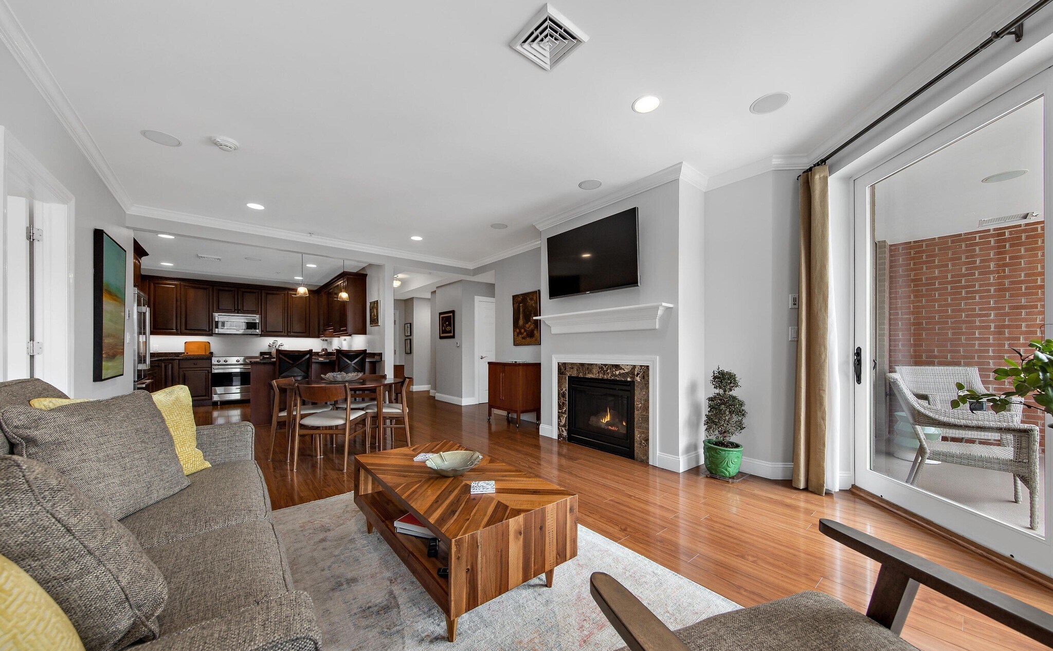 Building Photo - 38 High Rock Ave