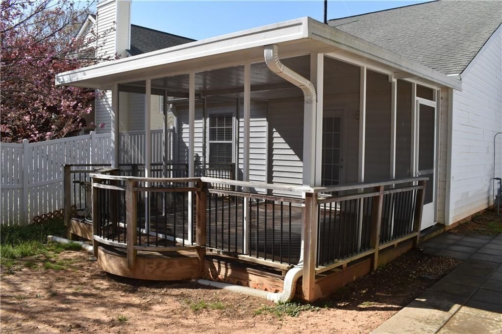 Building Photo - 2722 Albion Farm Way