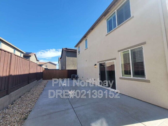 Building Photo - 1476 Descanso Ln