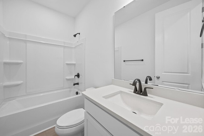 Building Photo - 4332 Honeywalk Ln