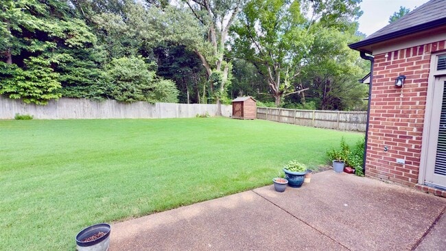 Building Photo - 4792 White Pass Dr