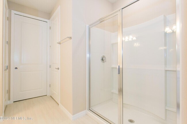 Building Photo - 163 Broadhaven Dr