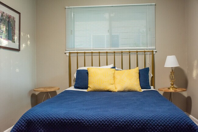 Building Photo - 1508 Scottswood