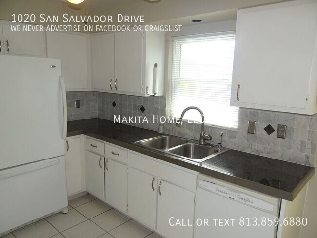 Building Photo - 1020 San Salvador Dr