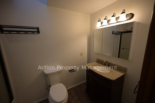 Building Photo - 2+ bed 2 bath home in Dungeness Heights, Sequim
