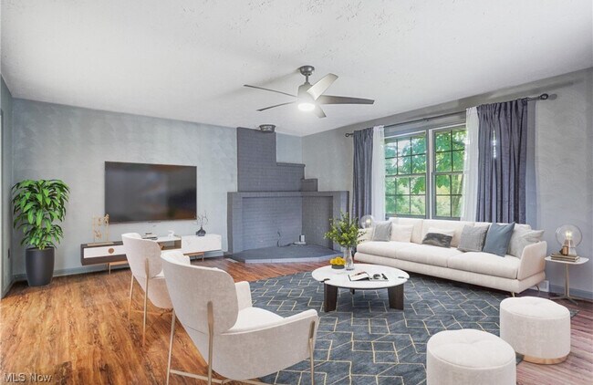 Building Photo - 321 Meadowbrook Ave